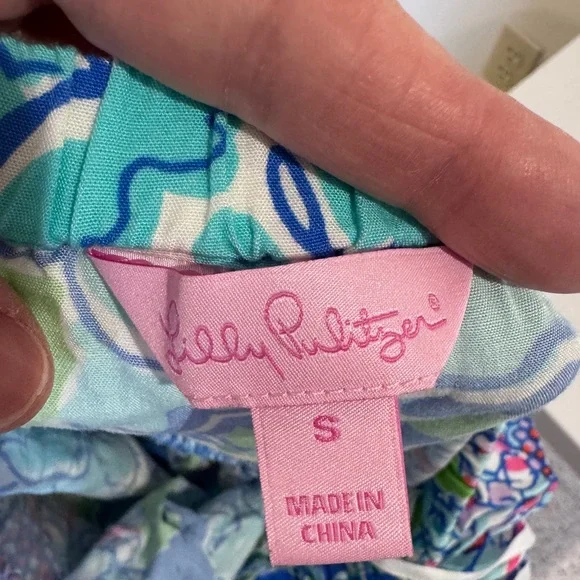 Lilly Pulitzer
Quincy Dress - Worth Blue / May Flowers
Small - Picture 6 of 6